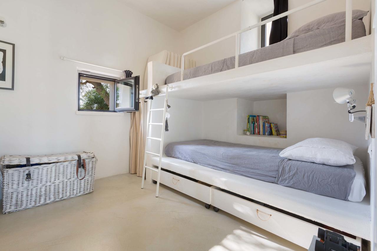 オストゥーニ Casale Con Cipressoヴィラ エクステリア 写真